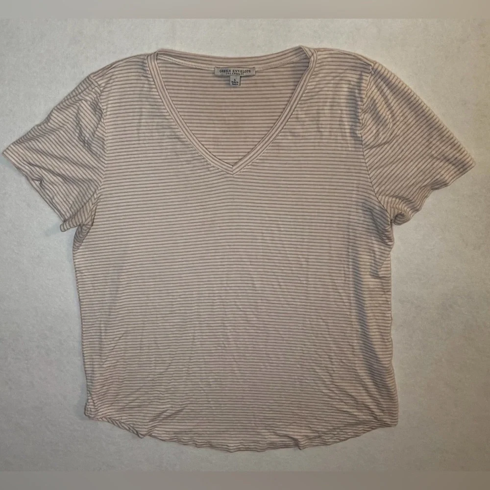 Green Envelope Orange Rust Casual Striped V-Neck Tee- Size Large